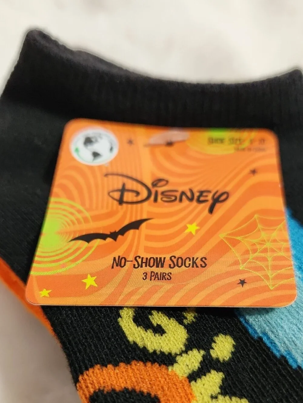 Disney Stitch Women's Halloween Print No Show Socks in a 3-pack